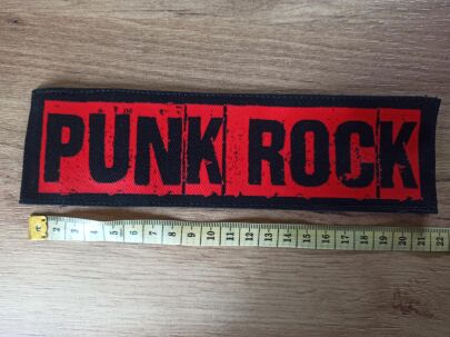 NASZYWKA PUNK ROCK duży czerowny napis